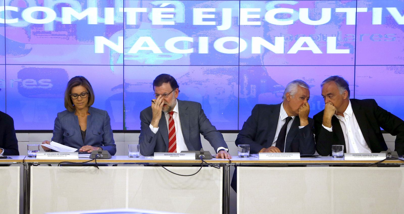 Maria Dolores de Cospedal, Mariano rajoy, Javier Arenas y Esteban González Pons, durante una reunión del Comité Ejecutivo Nacional del PP