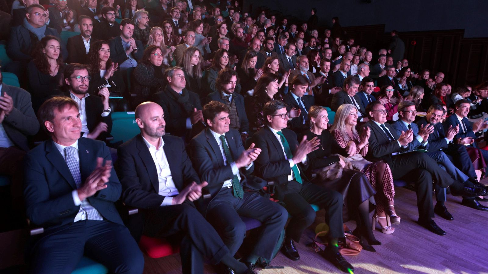 Una parte de los asistentes al acto.