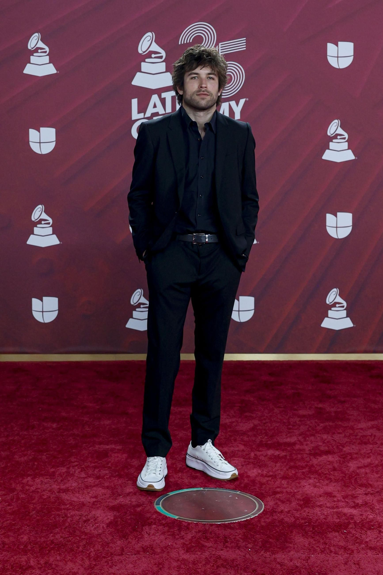 Todos los famosos, tendencias y curiosidades en la alfombra roja de la 25 edición de los Grammy Latinos