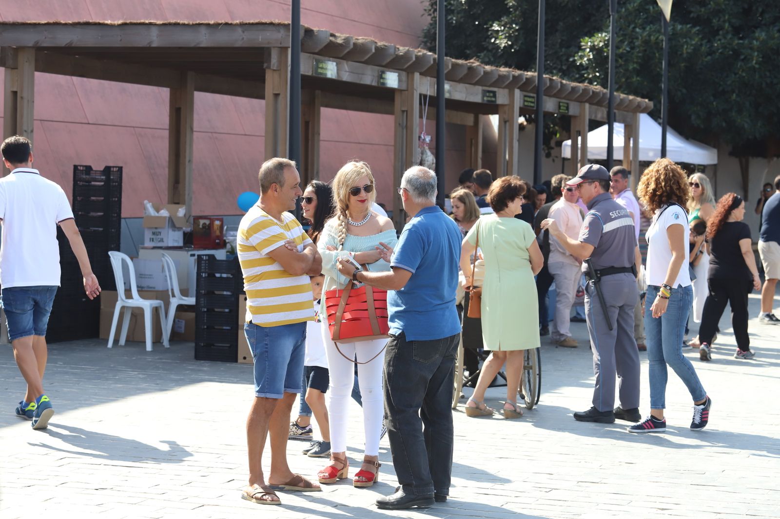 Imágenes de la jornada de puertas abiertas en el Muelle de las Carabelas