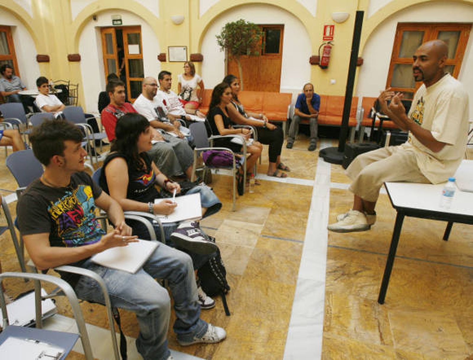 Eutopía se marca un rap para luchar contra la violencia de género