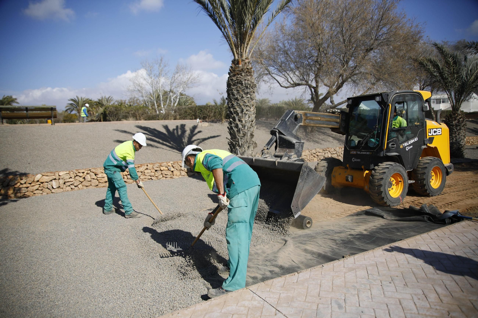Imágenes de las obras en el parque del Boticario de Almería