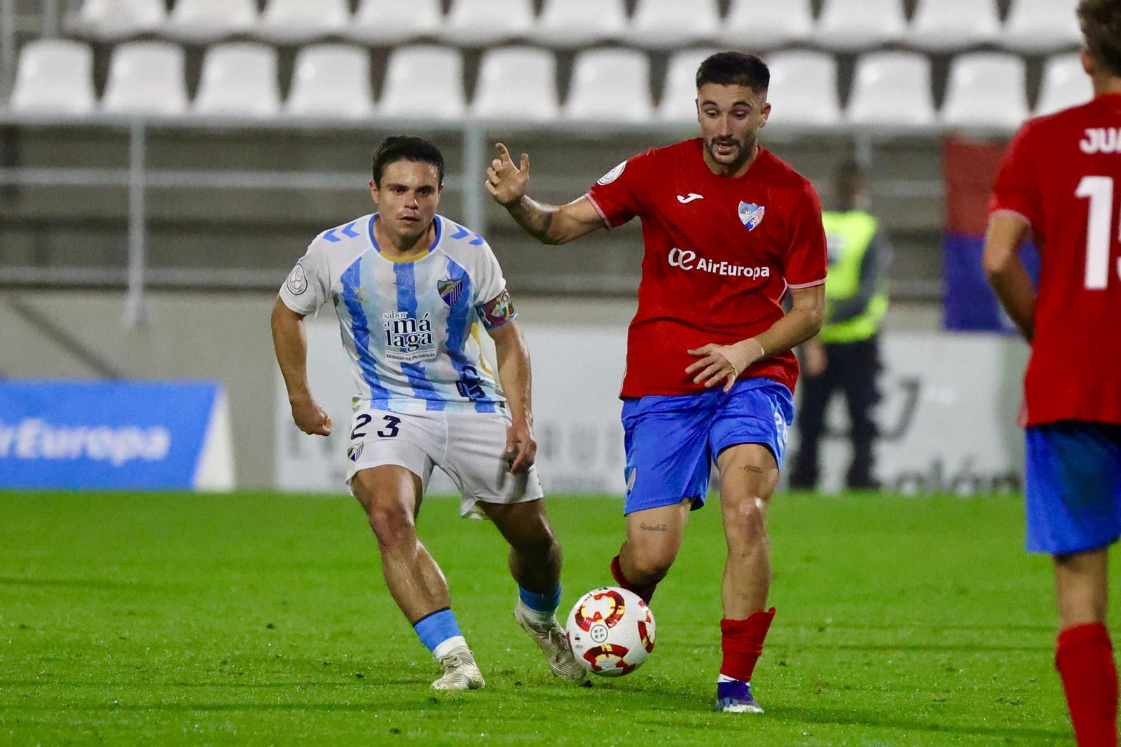 Las fotos del CD Estepona - Málaga CF de Copa del Rey