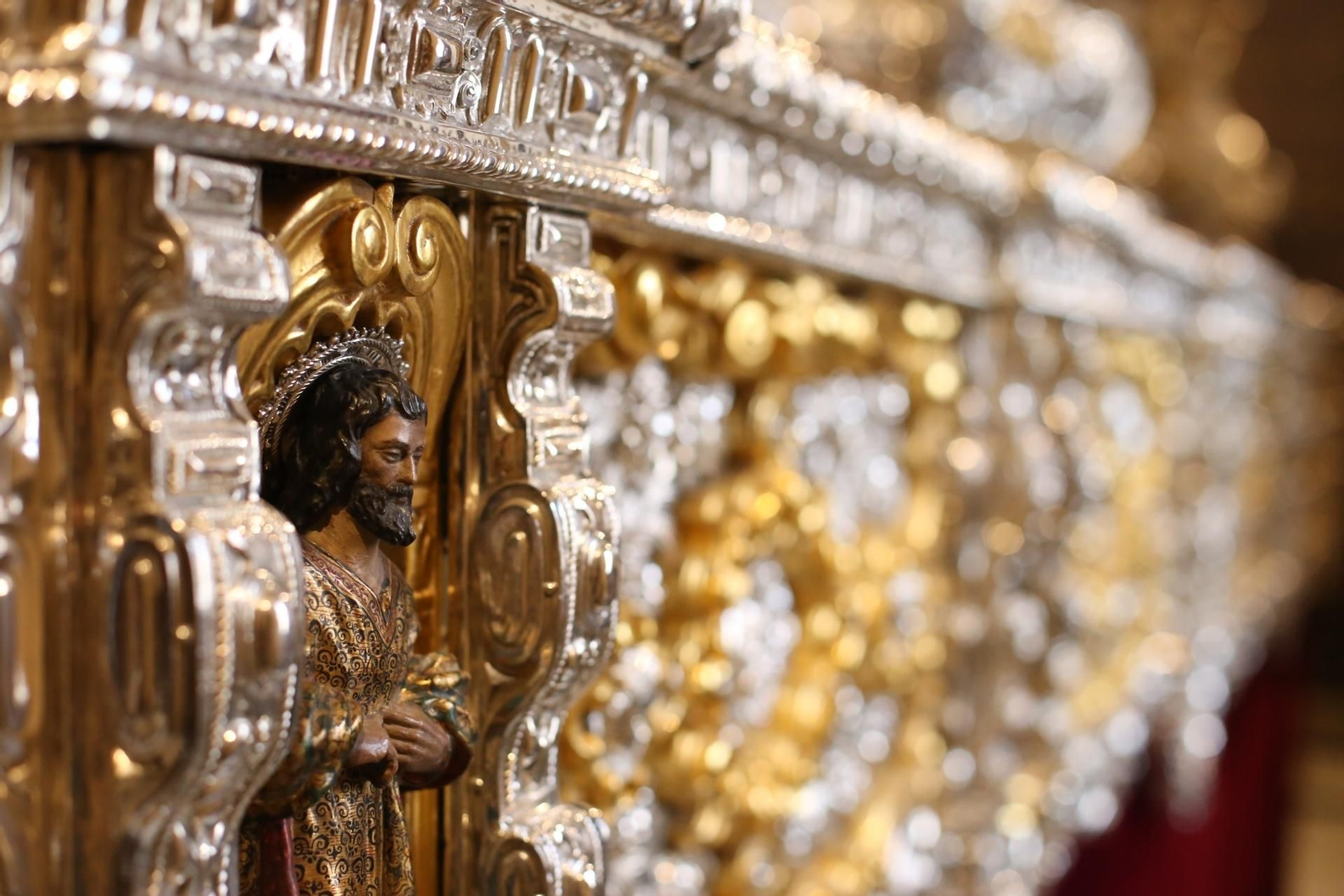 La exposición 'Pasión según Sevilla', en imágenes