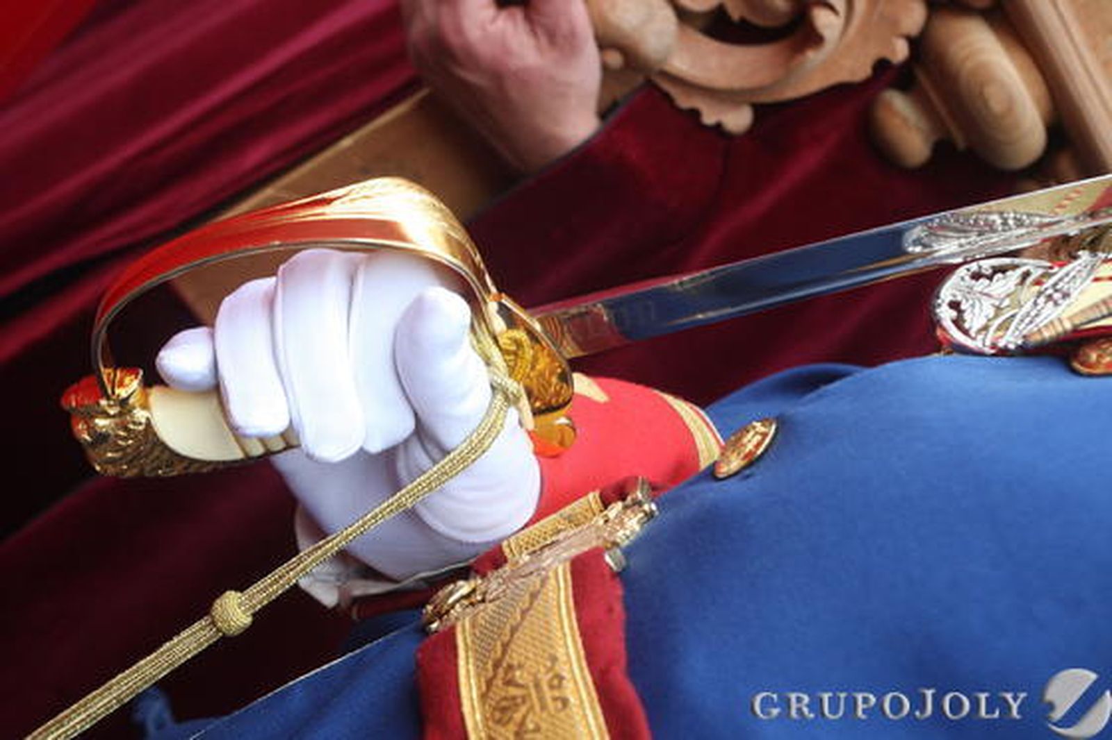 El sol acompañó al Cristo en el primer día de Semana Santa./Paco Guerrero