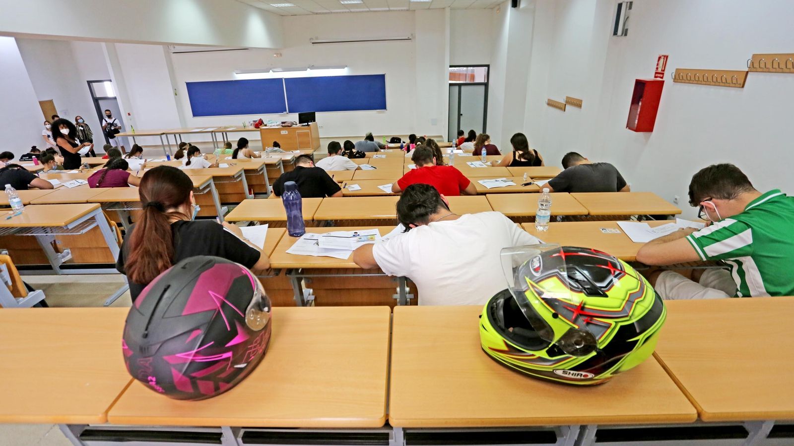 Una imagen de la Selectividad, ayer en el Campus.