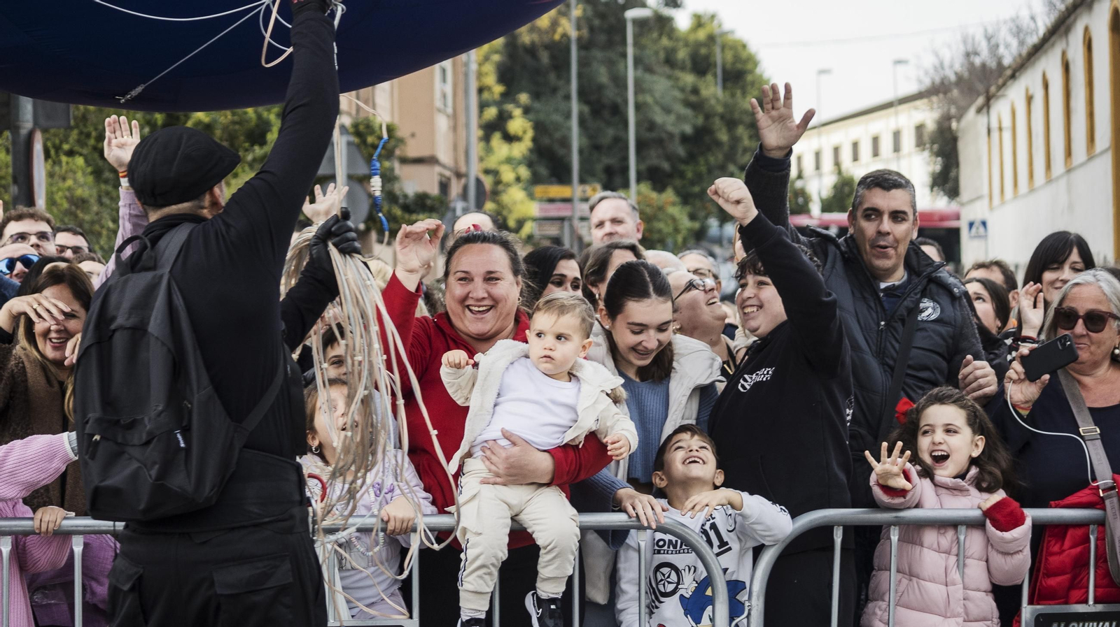 Búscate en la Cabalgata de los Reyes Magos de Jerez 2025