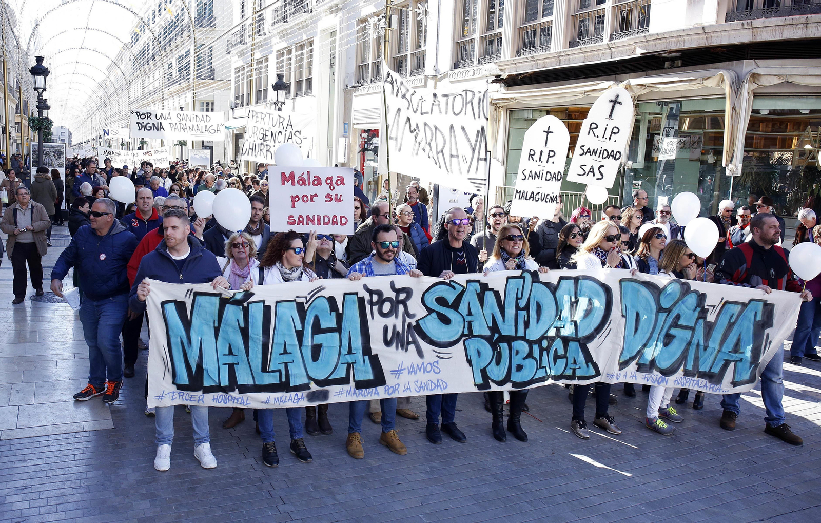 La marea blanca, en Málaga