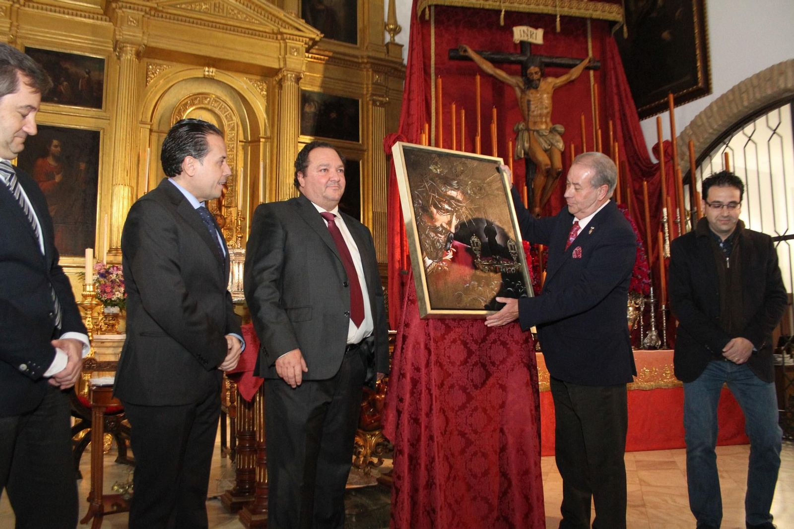Imágenes de la Presentación del cartel del Vía Crucis de Pasión en las Agustinas