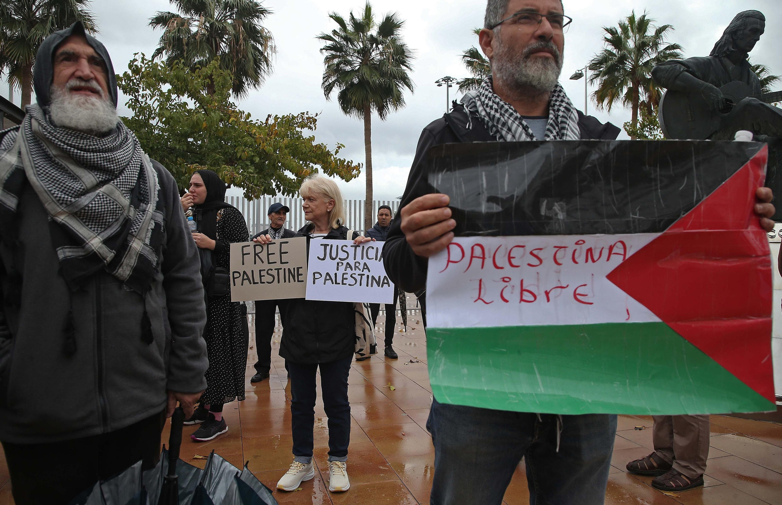 Fotos de la concentración por Palestina en Algeciras