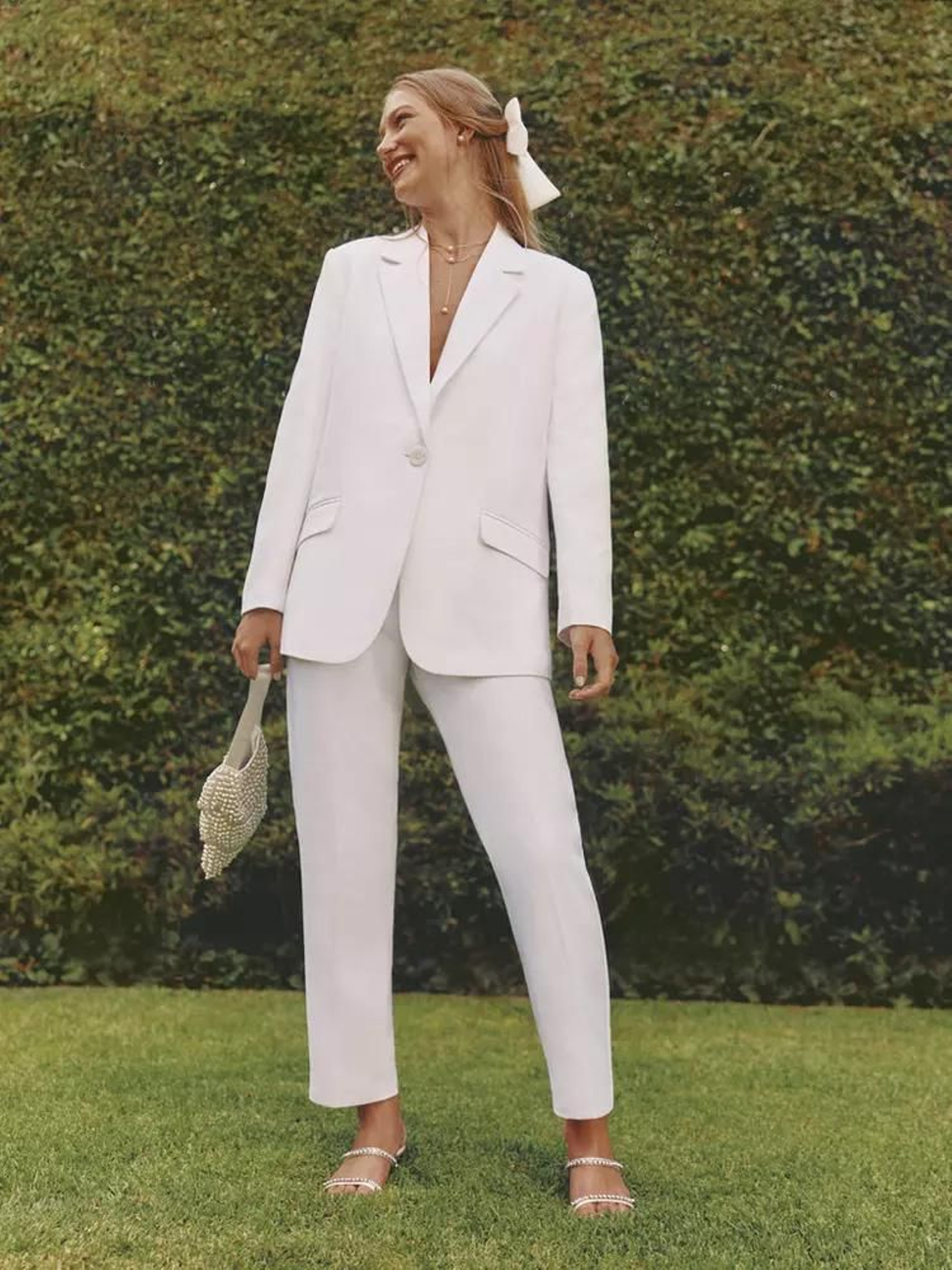 Traje de chaqueta blanco de Primark.