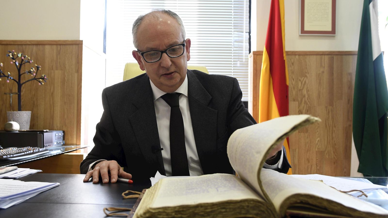 Luis Miguel Columna ha sido el preparador de la jovencísima juez.