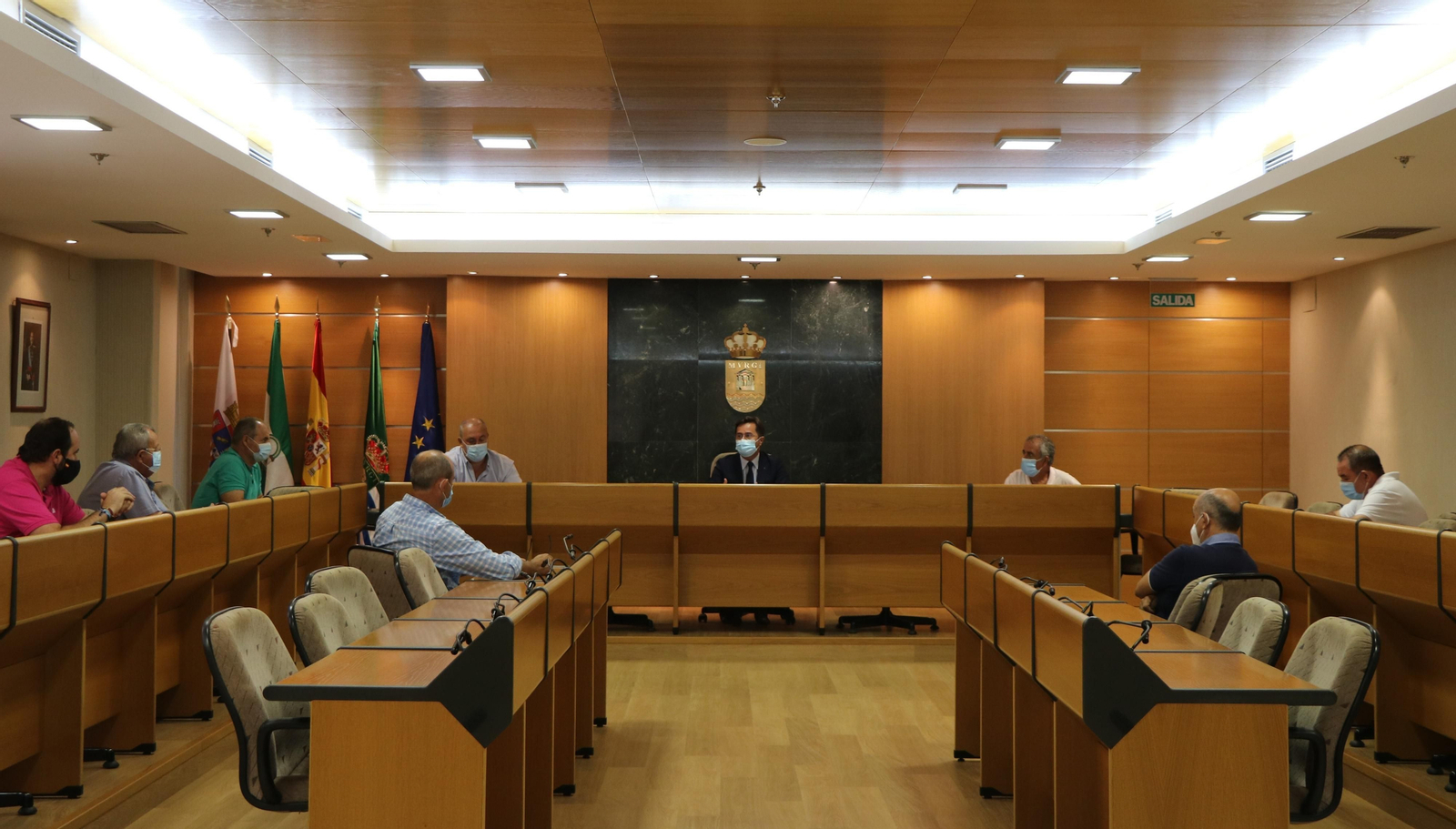 El alcalde de El Ejido, Francisco Góngora, se ha reunido con las juntas locales.