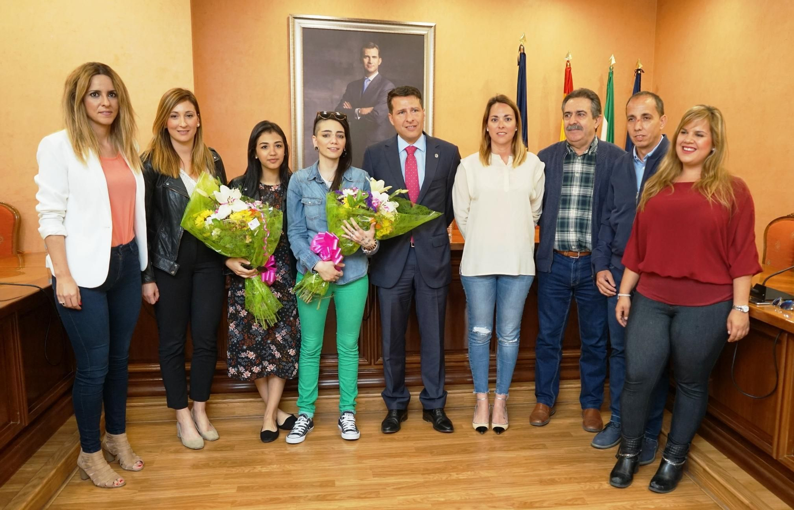 Jimena Rico y Shaza Ismail en el Ayuntamiento de Torrox