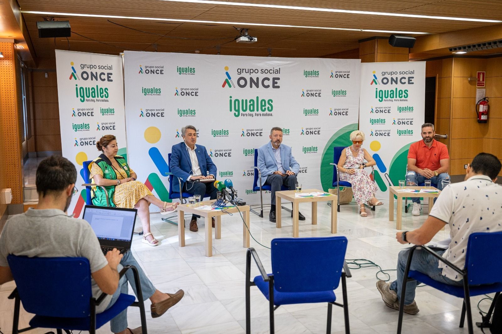 Presentación del Informe Valor Compartido, en la sede de la ONCE en Cádiz.