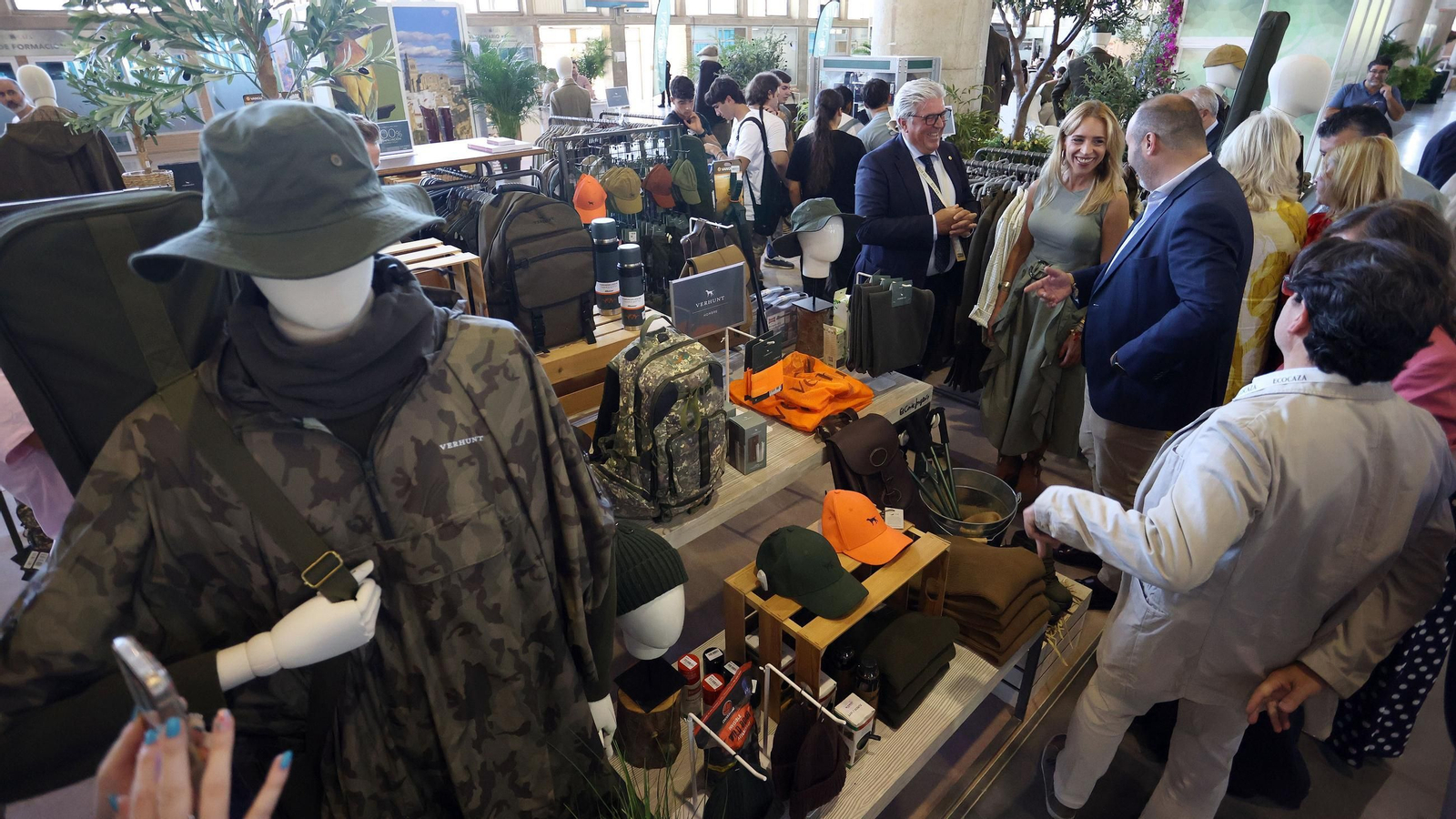 Imágenes de la inauguración de Ecocaza en Jerez