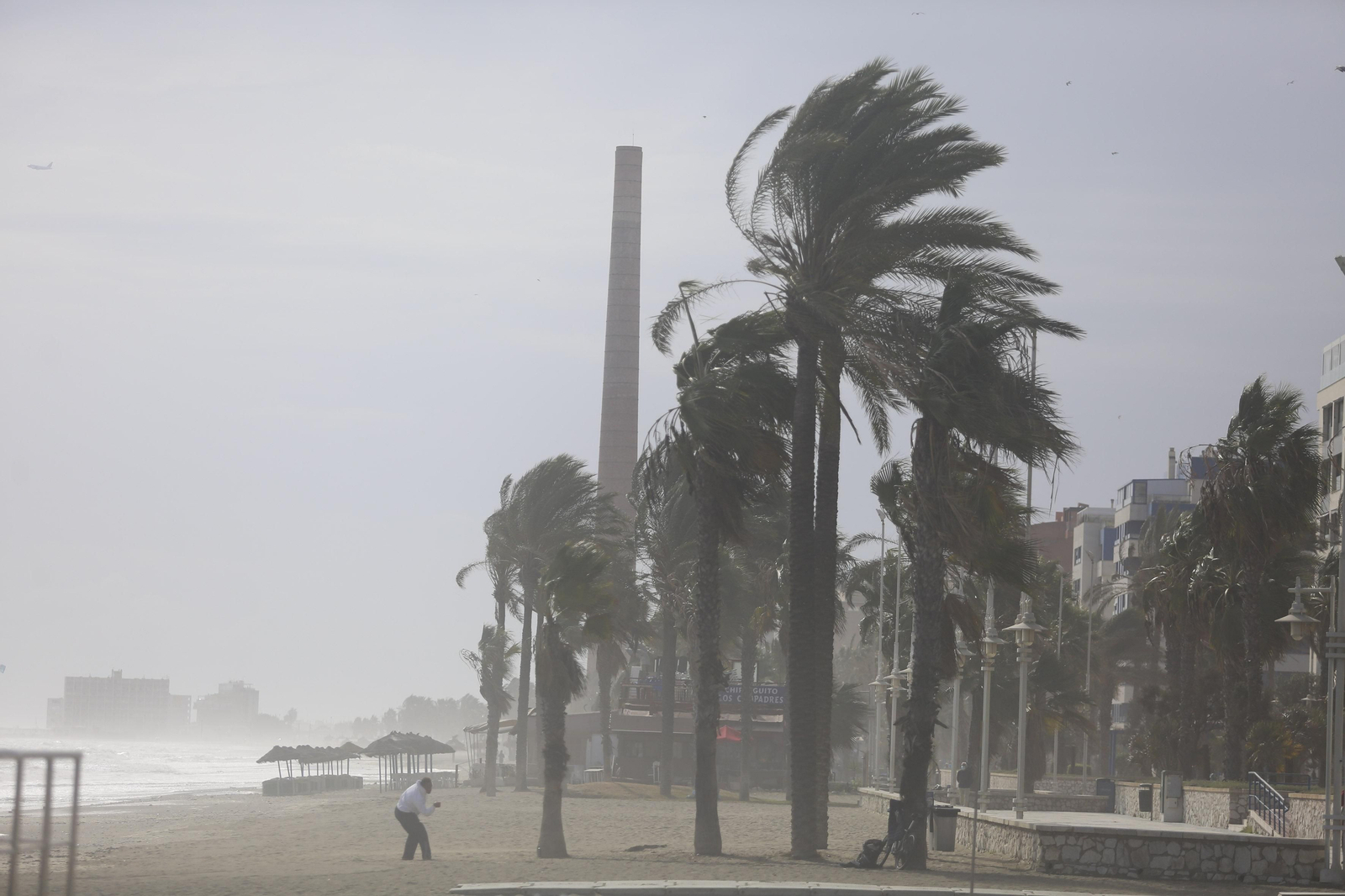 Fotos del temporal de levante en la costa de Málaga