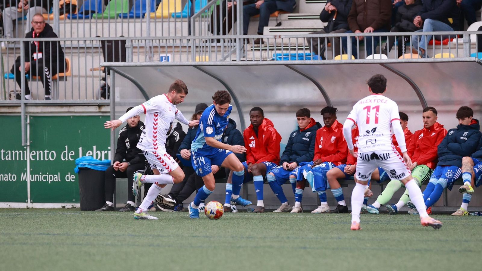 Jaime López trata de marcharse de Lolo Garrido.