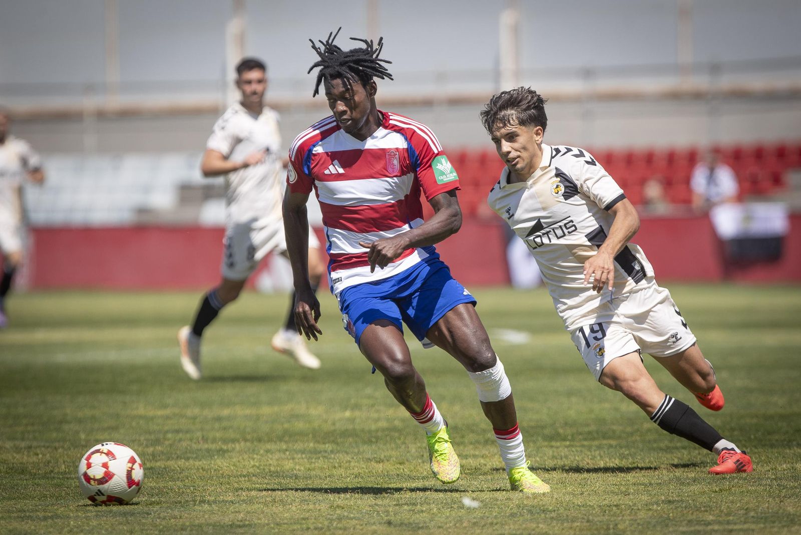 Las mejores imágenes del Recreativo Granada-Balompédica Linense