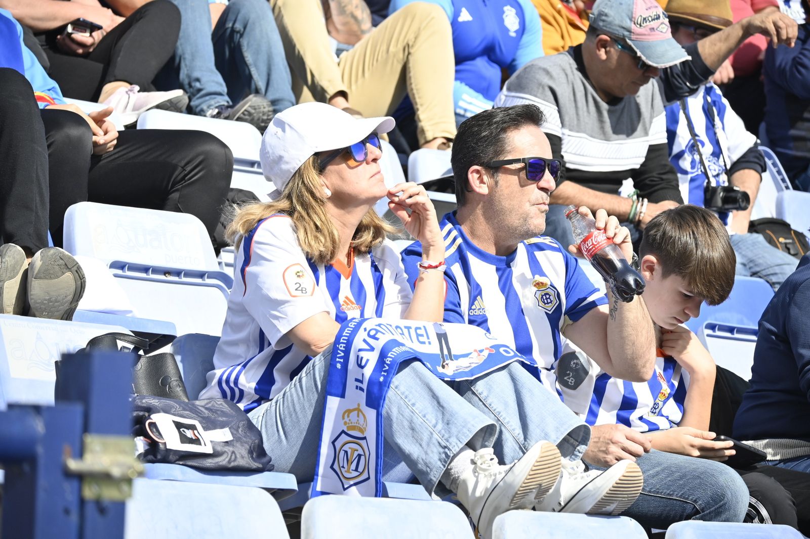 Imágenes de ambiente del partido Recre - Melilla