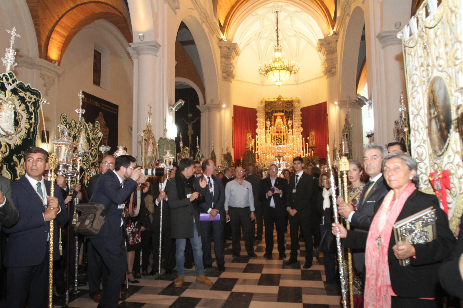 Imágenes del Recorrido del Rosario Glorioso de La Magna Rociera