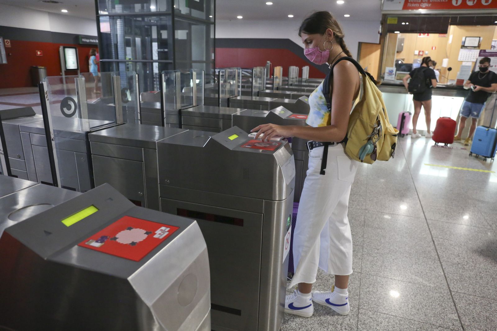 Estación de Cercanías Renfe  en Málaga.