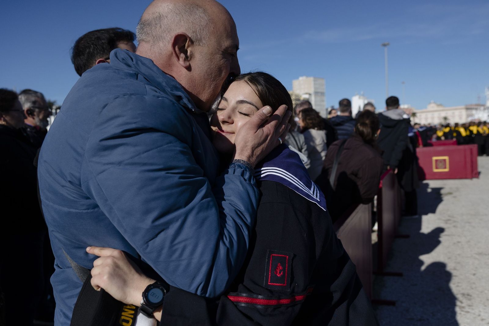 Las imágenes de la despedida del Juan Sebastián de Elcano