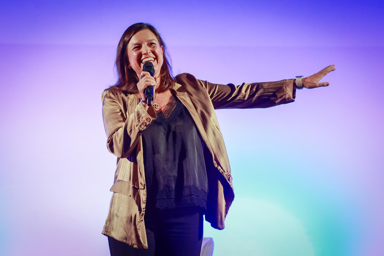 Charla con Joan Manuel Serrat en las vísperas del 24 de Septiembre en San Fernando: las imágenes del acto