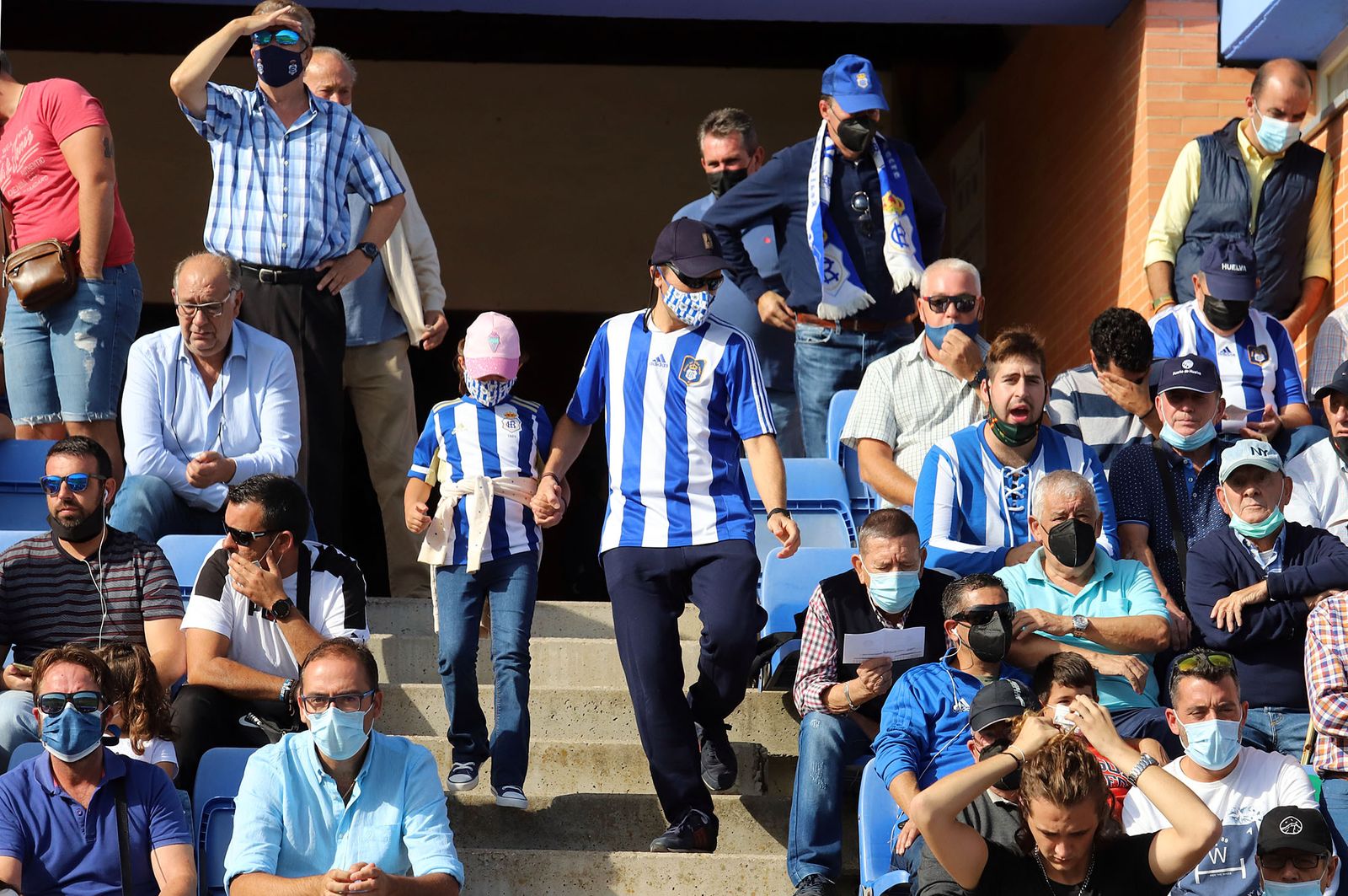 Imágenes de la mejor afición en el Recre-Gerena