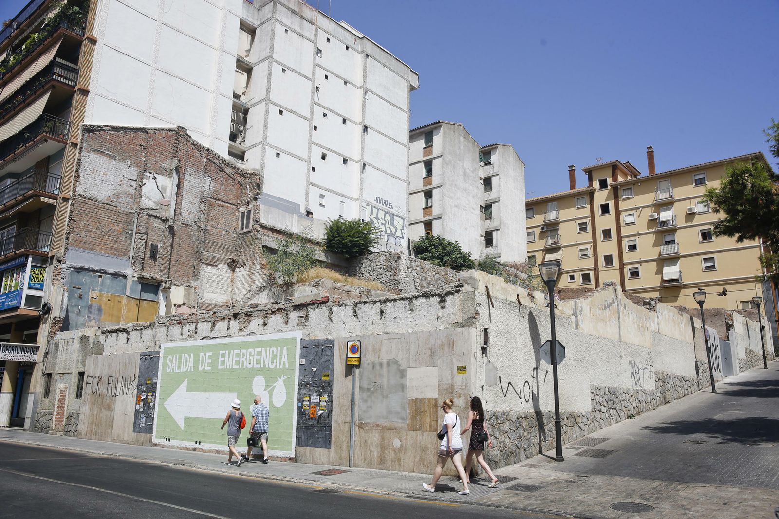 Solar del antiguo cine Andalucía.