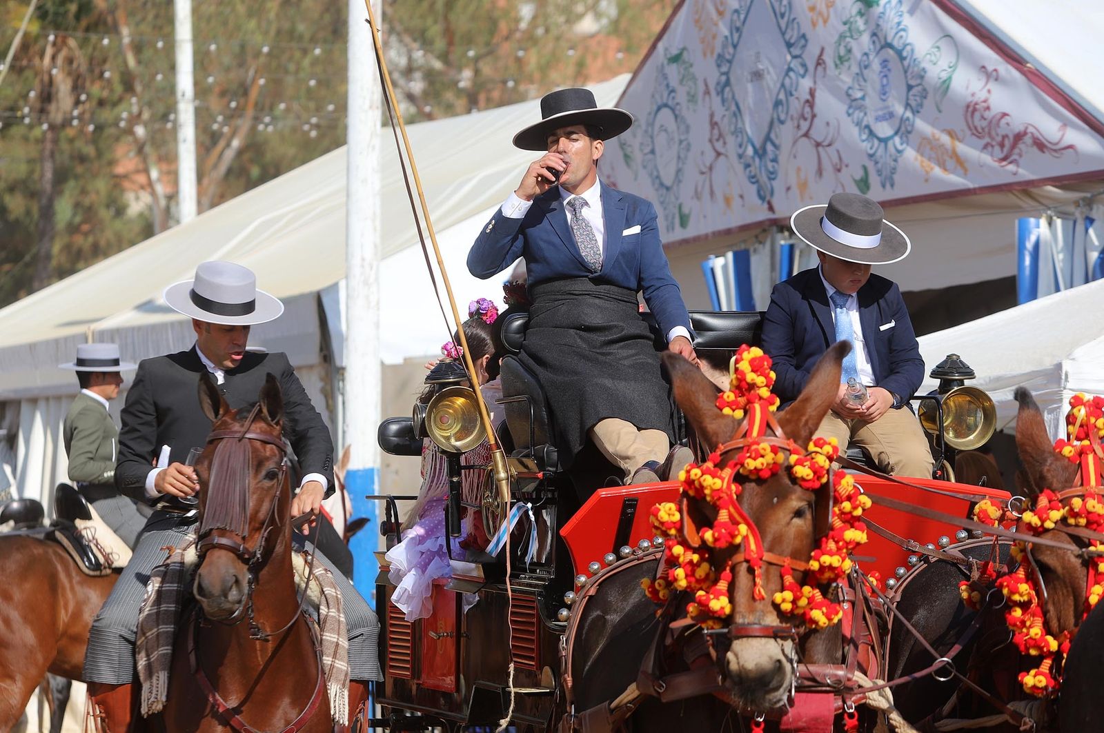 Feria del Caballo 2023: Imágenes del ambiente en la tarde del sábado