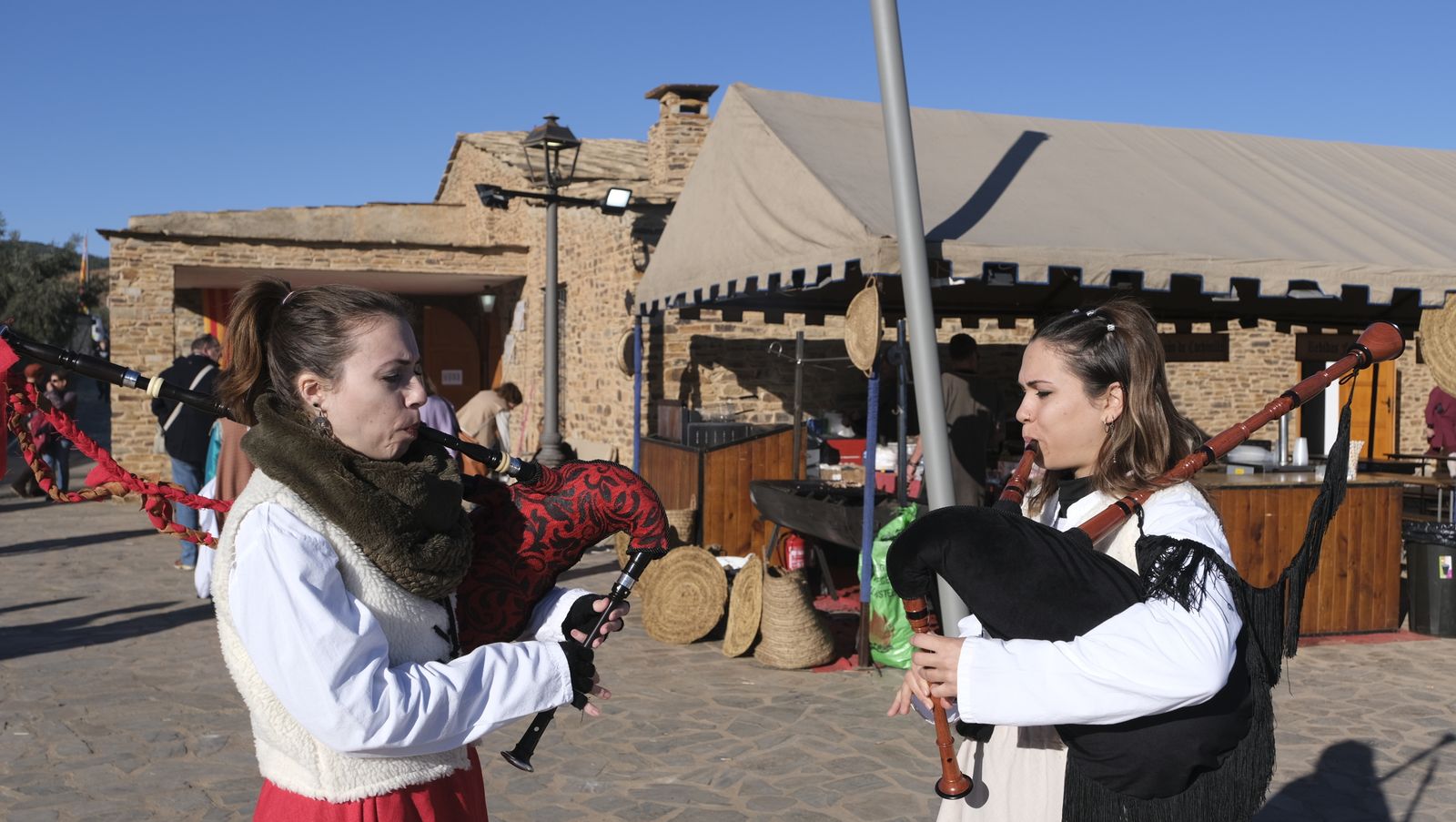 Imágenes de la "visita de los Reyes Católicos" a Fiñana
