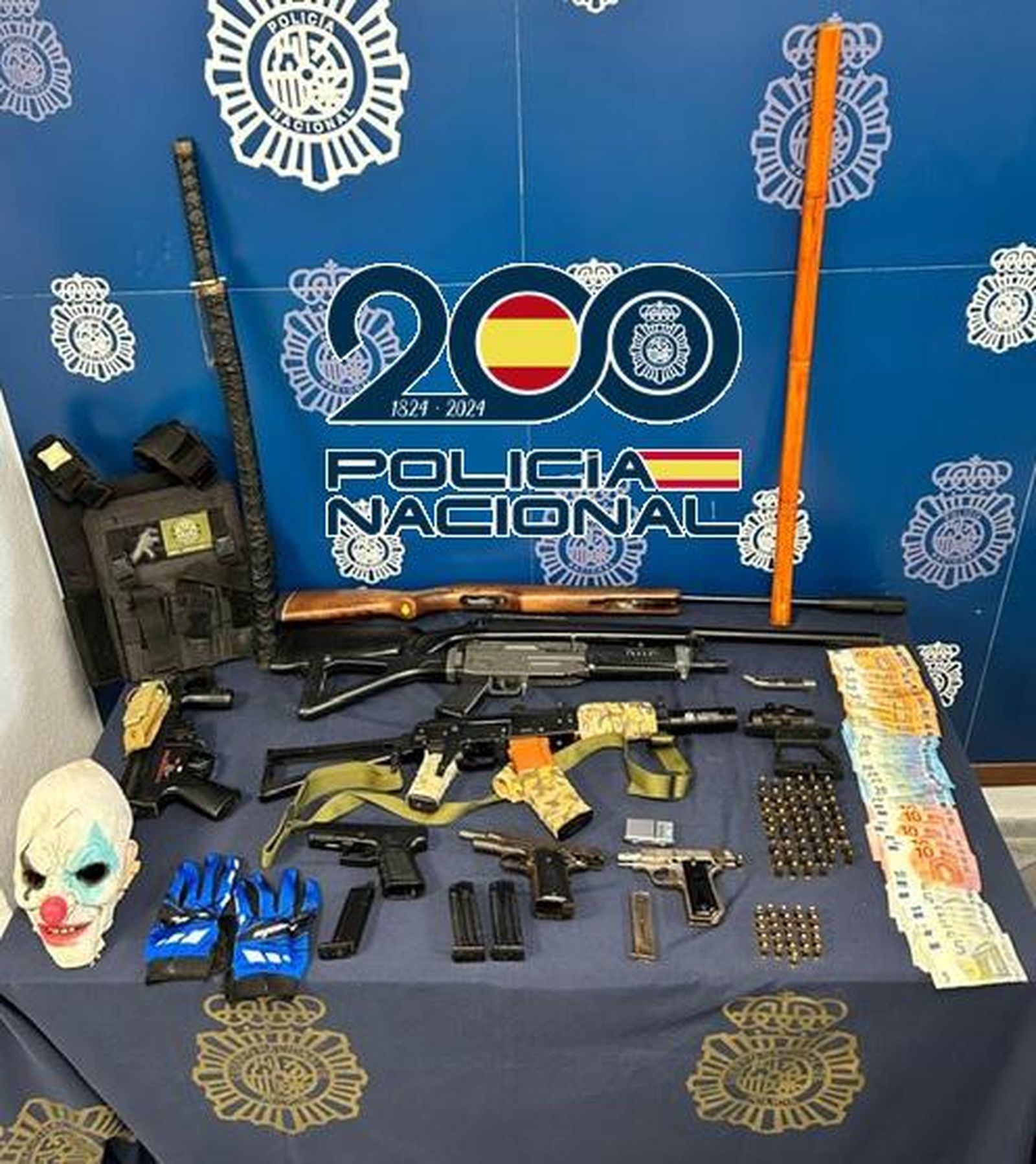 Armas de fuego intervenidas a los detenidos