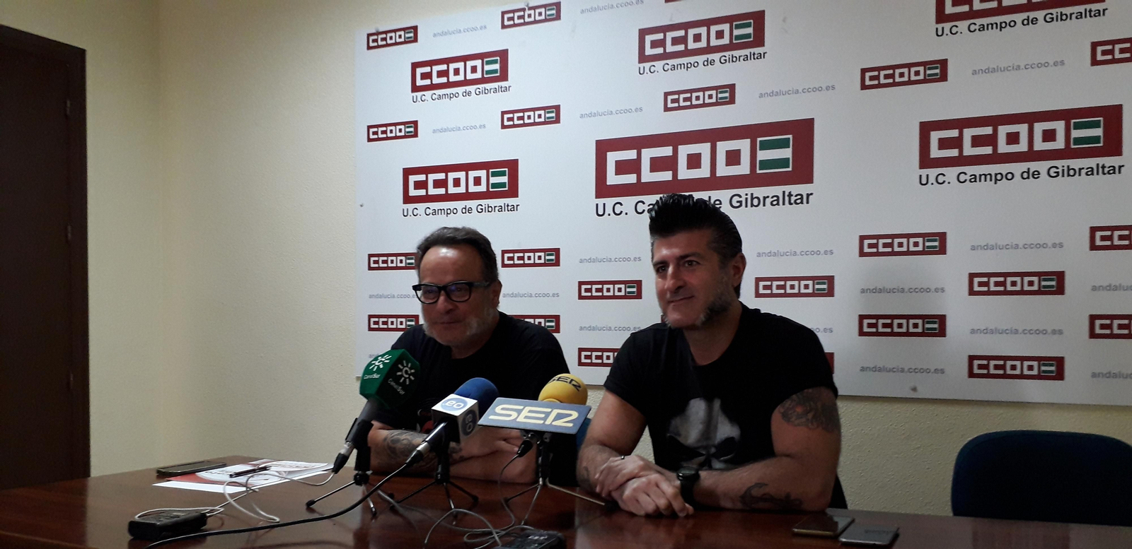 Sebastián Alcón y Francisco Carrascal, de CCOO, este martes.