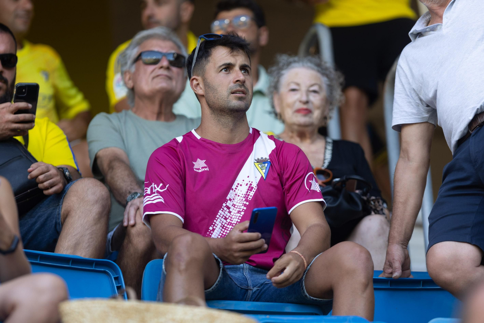 Búscate entre las imágenes del Cádiz - Real Sociedad