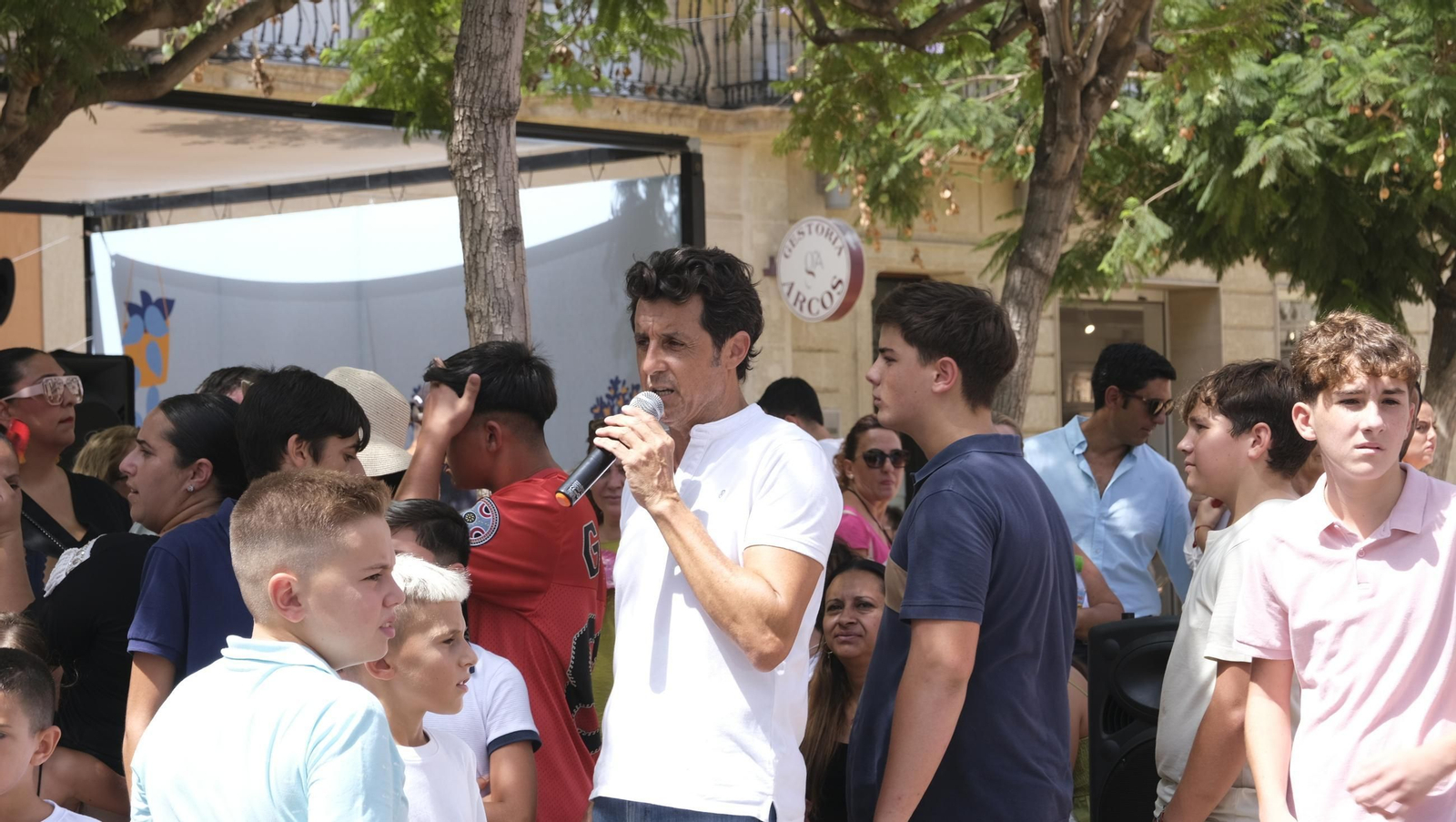 Exhibición de toreo de salón de la Escuela Taurina de Almería, en imágenes