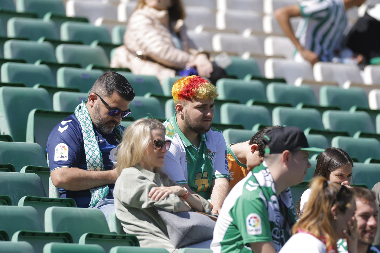 Búscate en las fotos del Betis-Mallorca