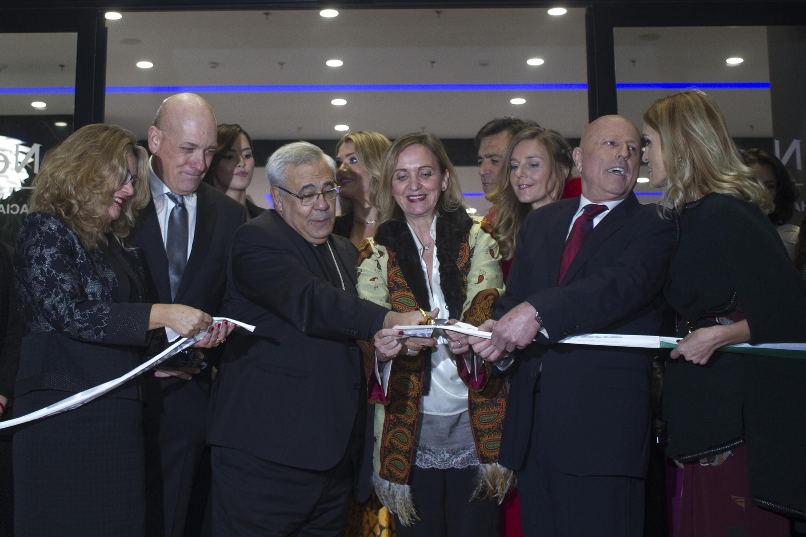 Fiesta en Granada por la apertura del Nevada