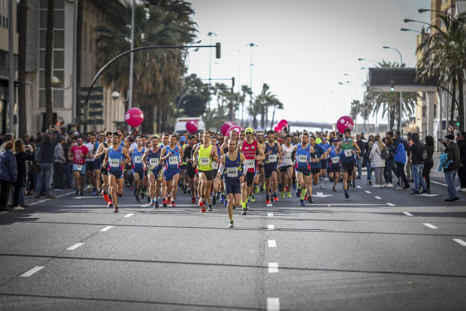 Imágenes de la Media Maratón Bahía de Cádiz
