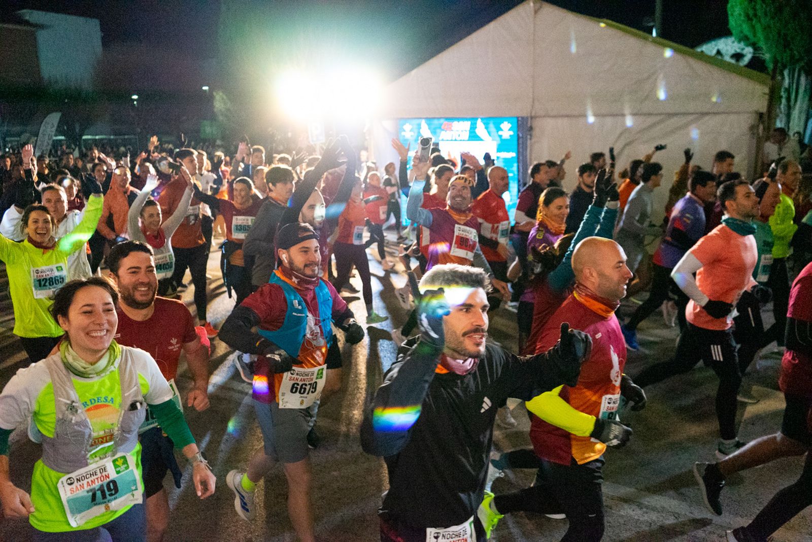 Encuéntrate en la salida de la Carrera de San Antón 2026 (1), en imágenes