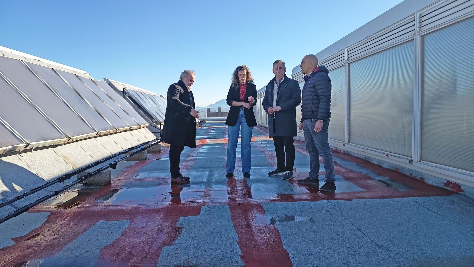 Foto de archivo de una de las visitas de los concejales a las cubiertas.