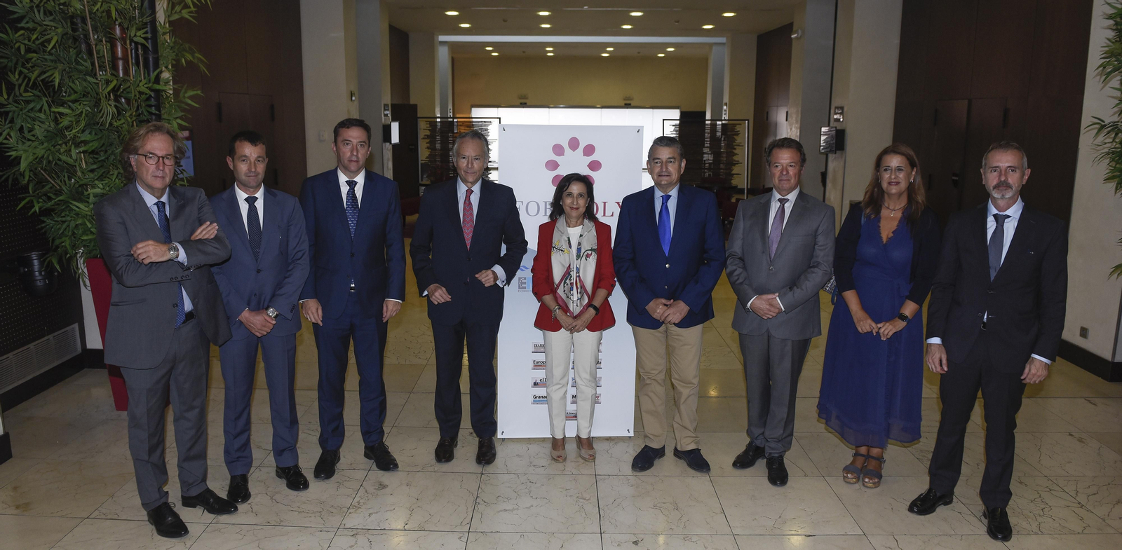 Las imágenes del Foro Joly con la Ministra de Defensa, Margarita Robles