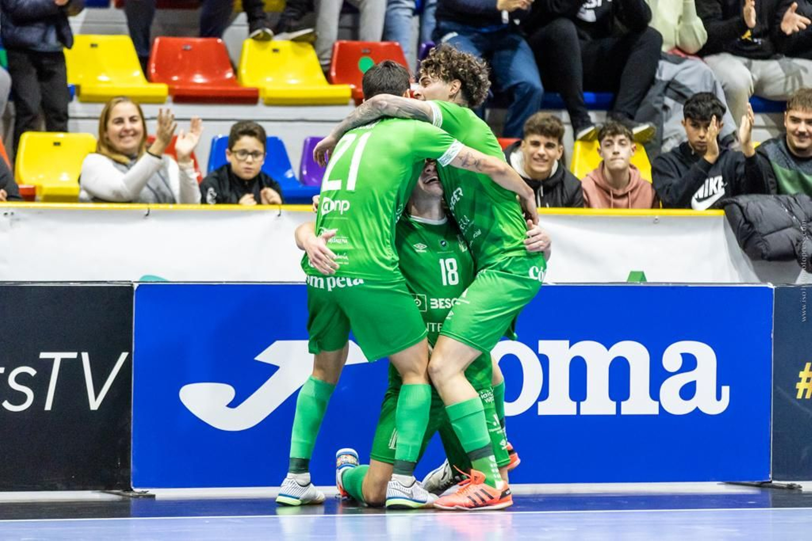 El BeSoccer UMA Antequera - Levante, en imágenes