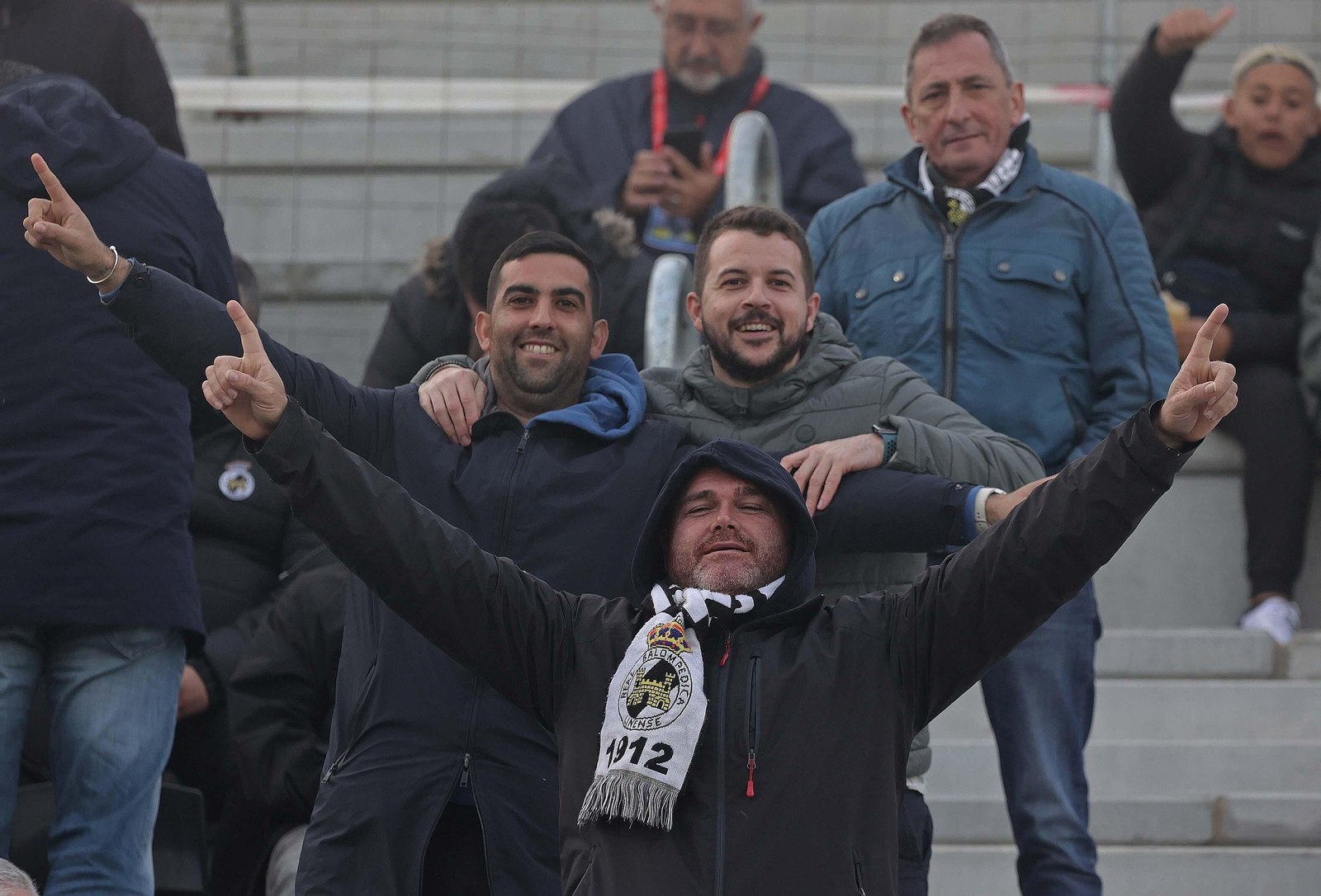 Búscate en el Ciudad de La Línea durante el Balona - Yeclano
