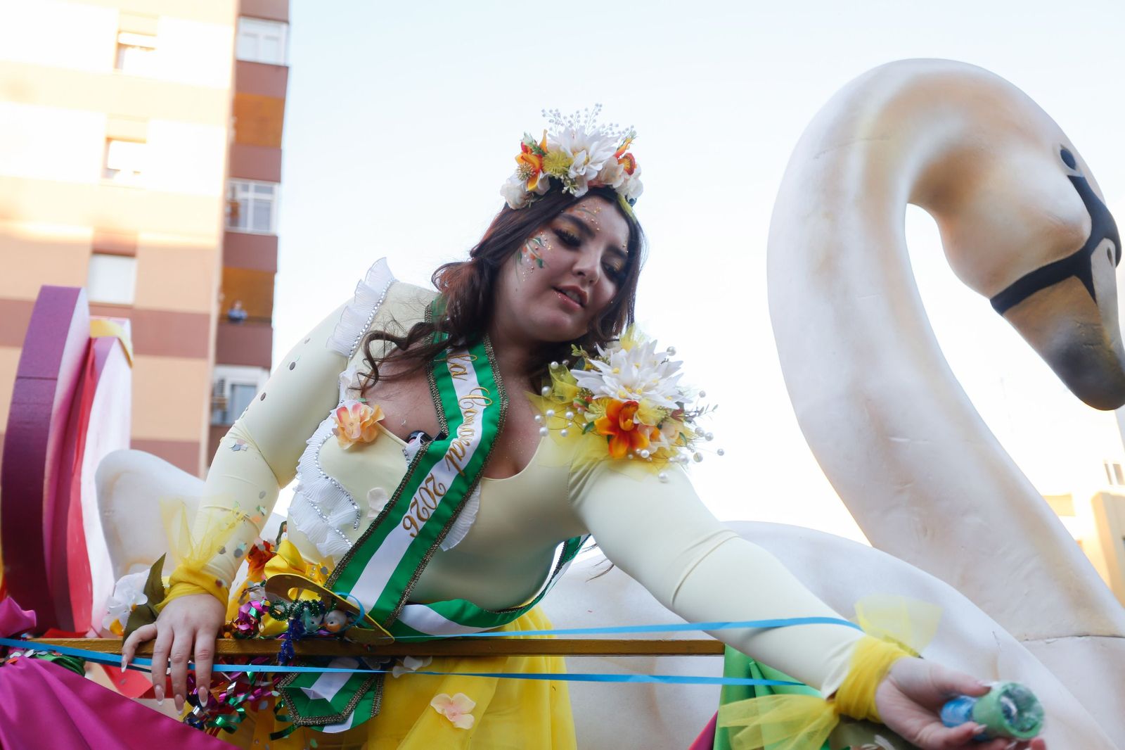 Búscate en las fotos de la cabalgata del Carnaval de Algeciras 2026