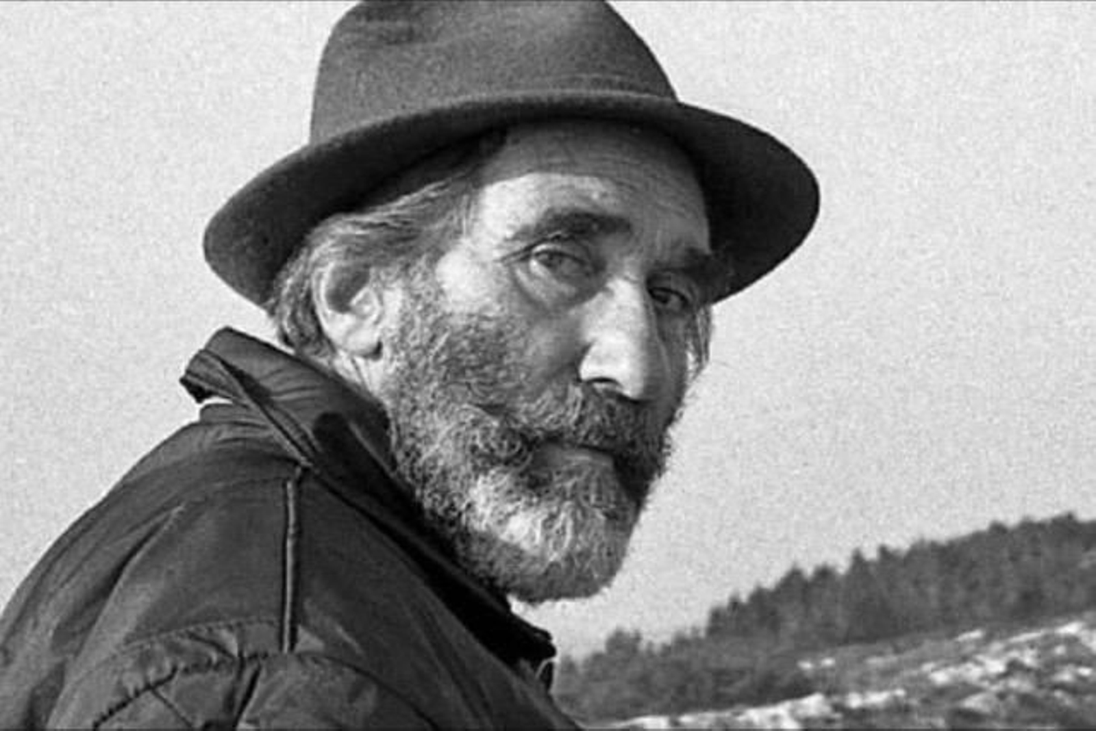 El escritor Mario Rigoni Stern (1921-2008). El escritor Mario Rigoni Stern (1921-2008).