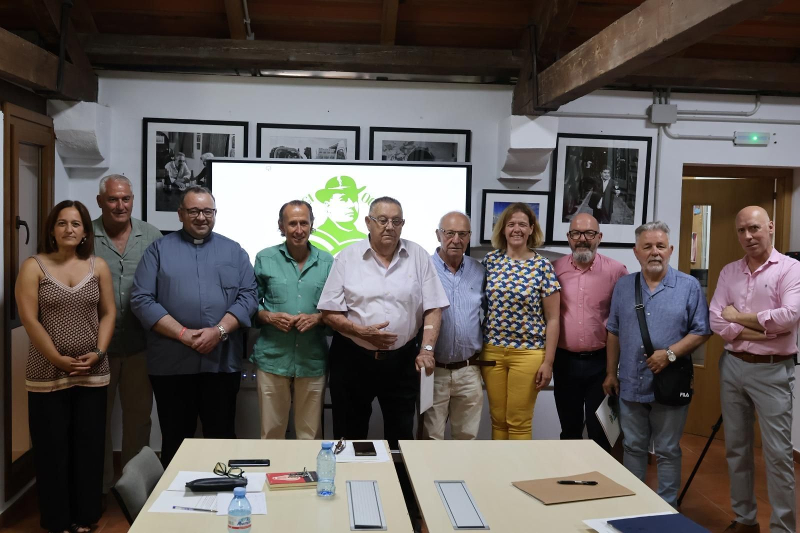 Comisión constituida con motivo del aniversario del Padre Salado.