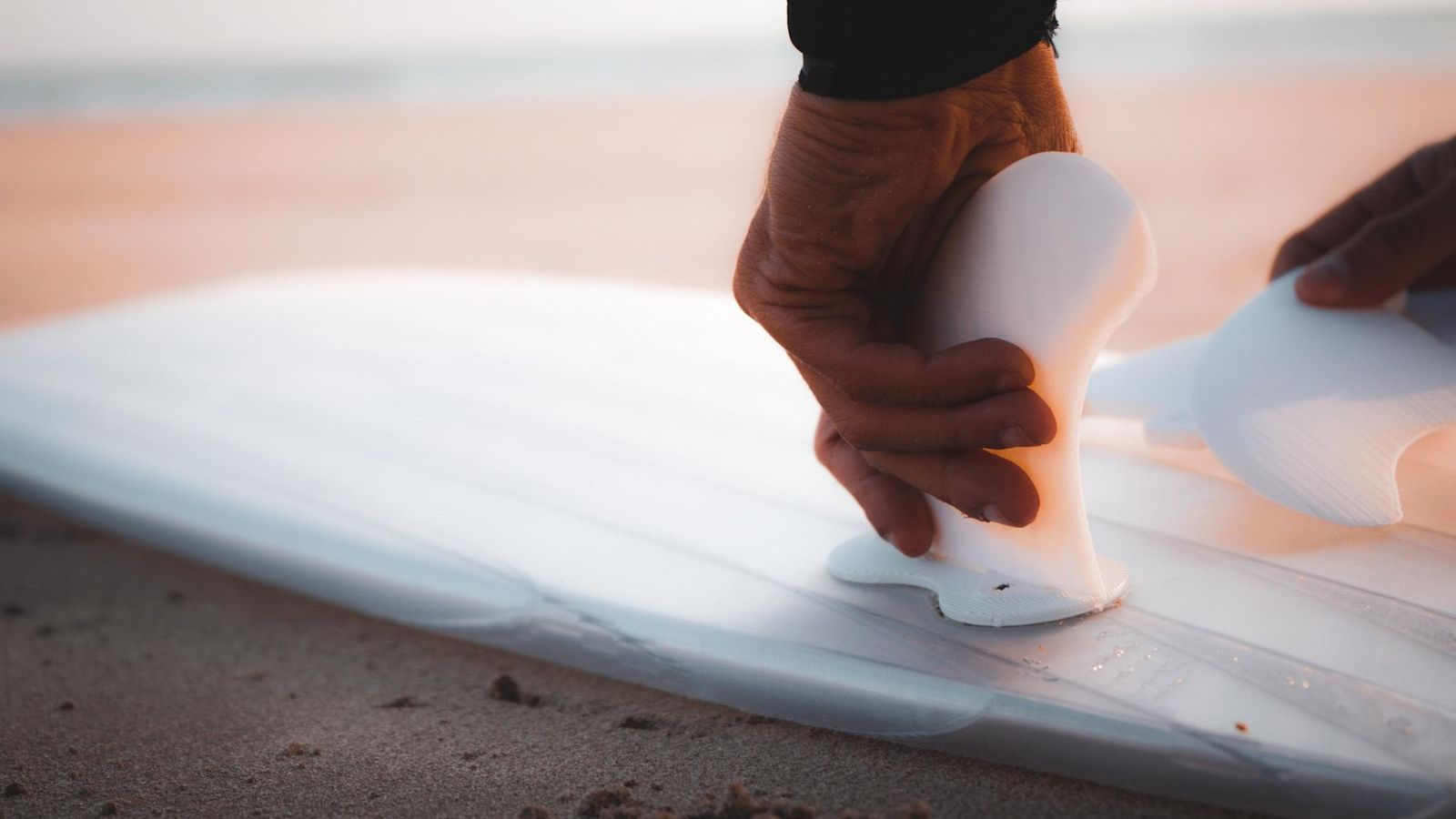 Detalle de la quilla y plano más cercano de la tabla.