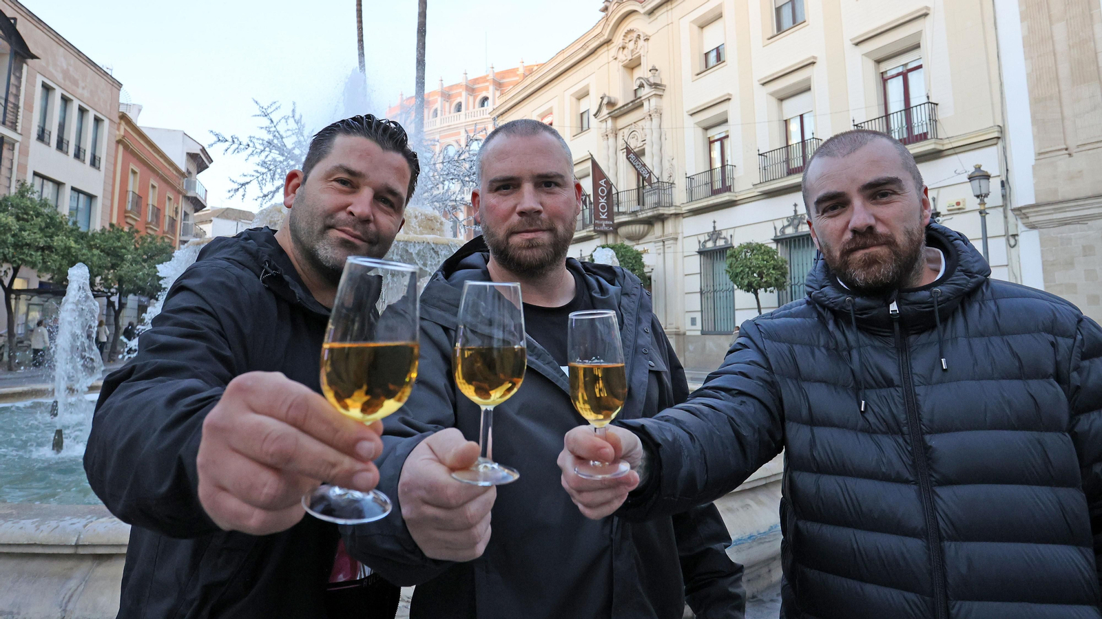 El grupo 'Abocajarro' brinda por un 2023 lleno de éxitos.