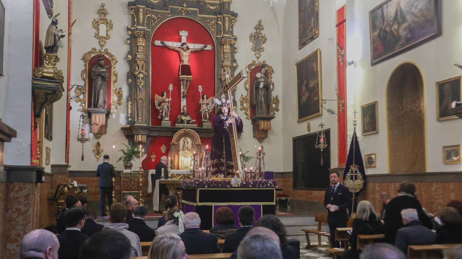 Fotogalería: Suspensión del Rezo del Santo Vía Crucis de la Hermandad de San Agustín 2025